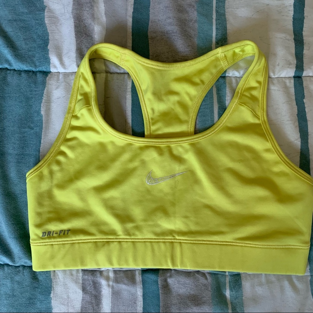 Nike dry fit sport bra